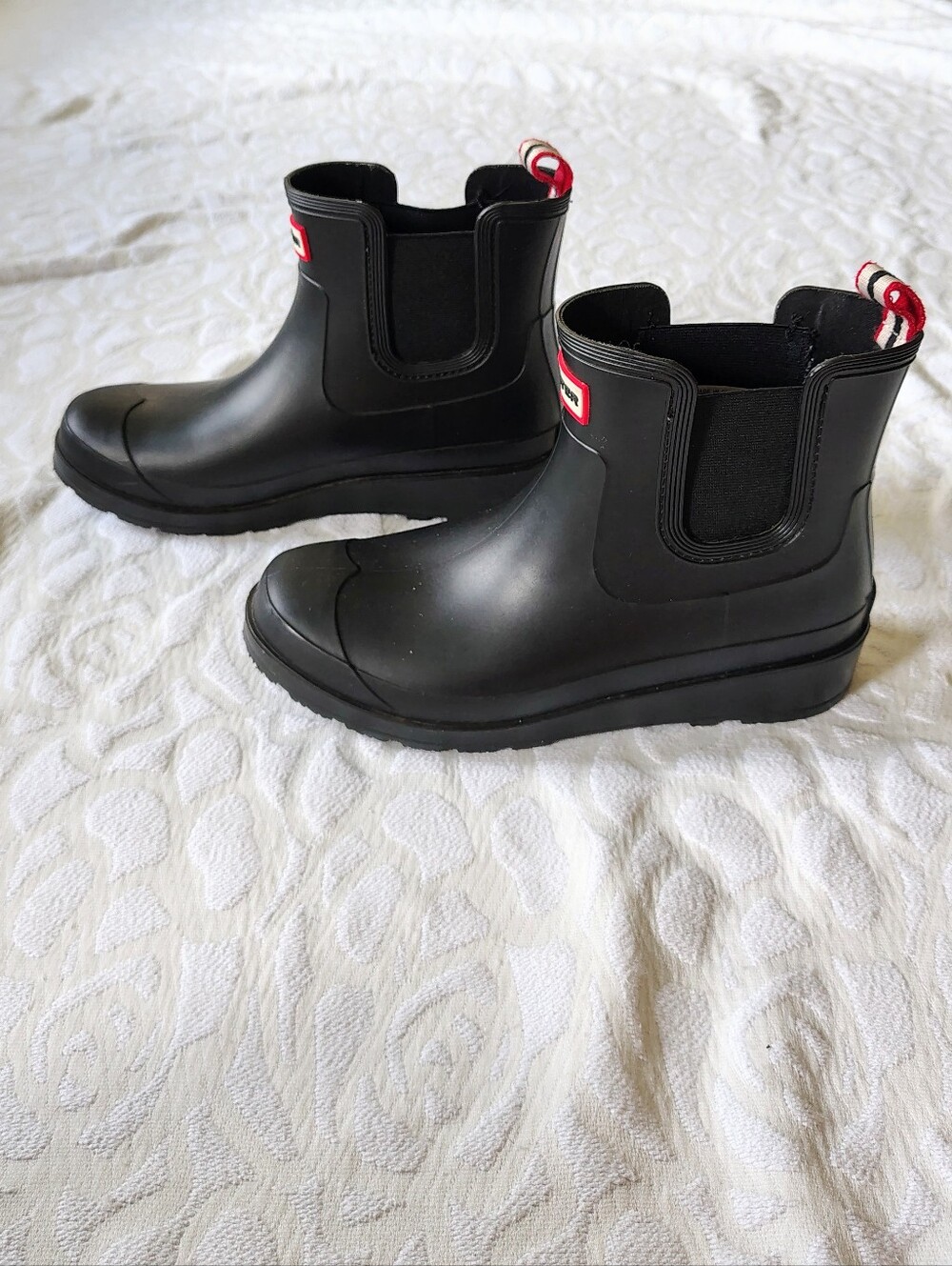 Hunter Tabitha Black Short Rain Boot 8 - Picture 4 of 11